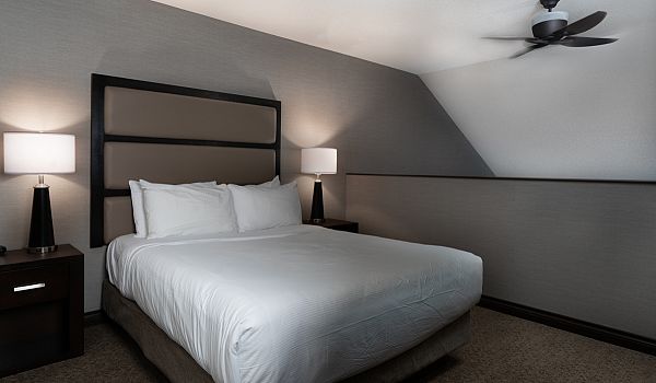 Room 221 loft bedroom  web resolution-3